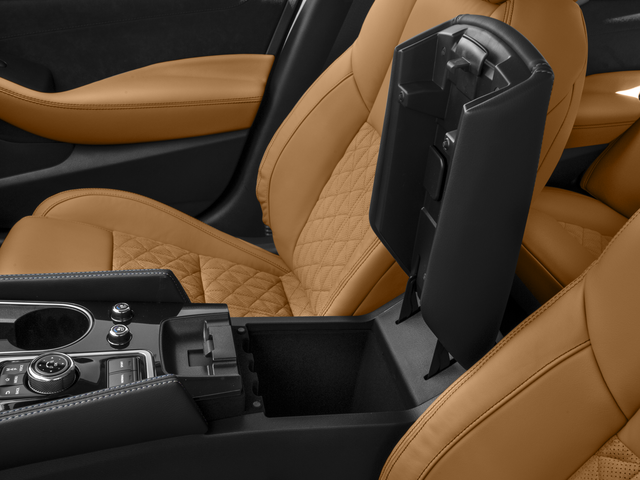 2017 Nissan Maxima SR