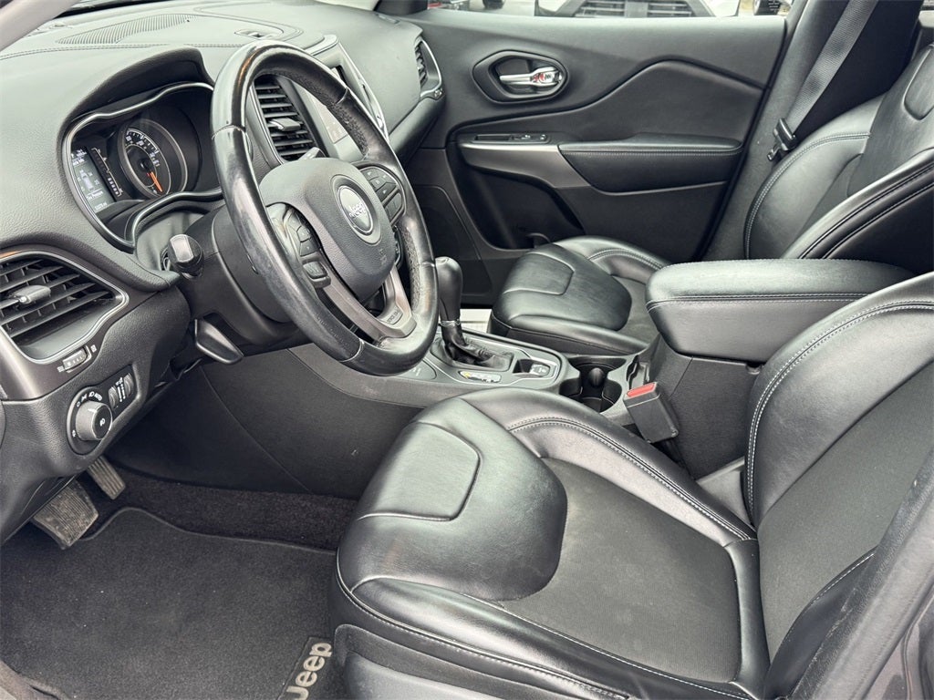 2019 Jeep Cherokee Latitude Plus