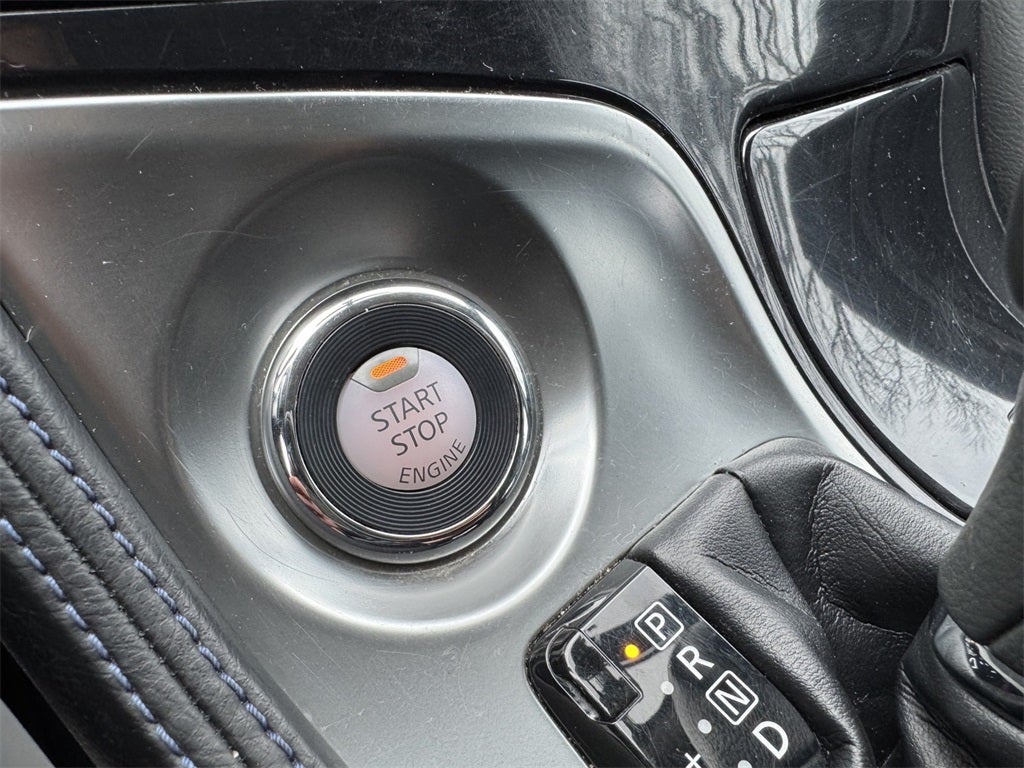 2017 Nissan Maxima SR