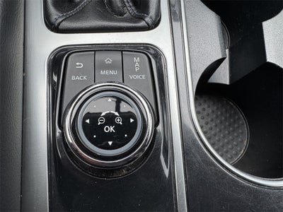 2017 Nissan Maxima SR