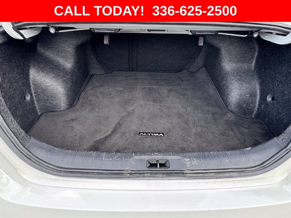 2025 Nissan Altima 2.5 SR