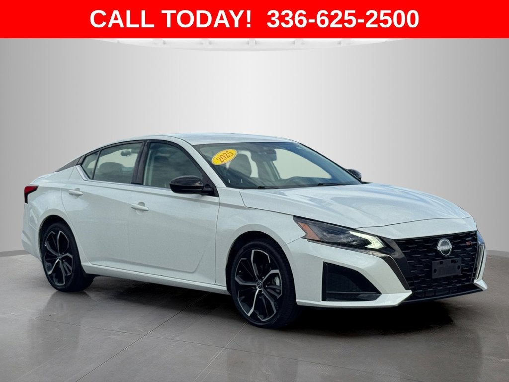 2025 Nissan Altima 2.5 SR