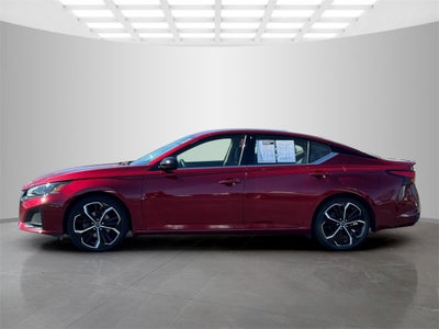 2023 Nissan Altima 2.5 SR Premium