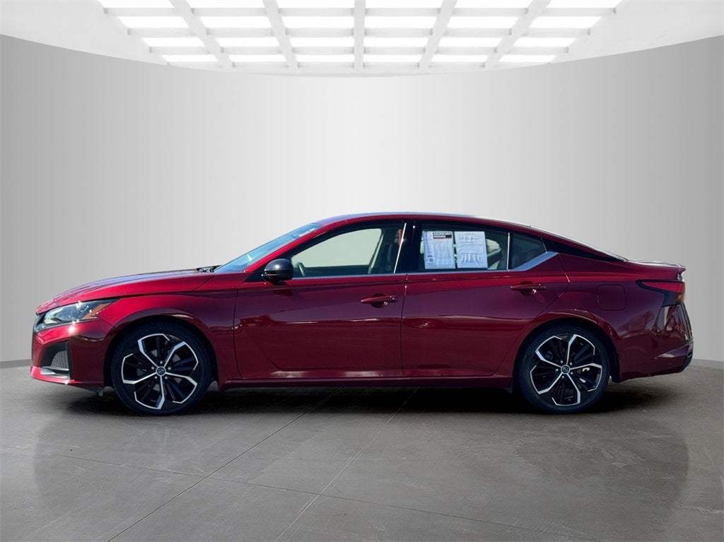 2023 Nissan Altima 2.5 SR Premium