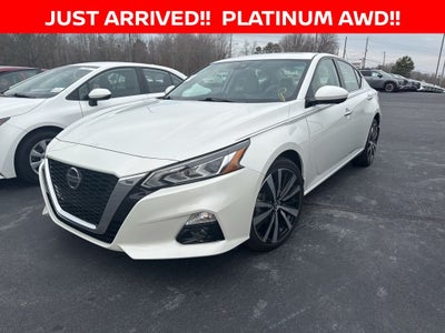 2022 Nissan Altima 2.5 Platinum