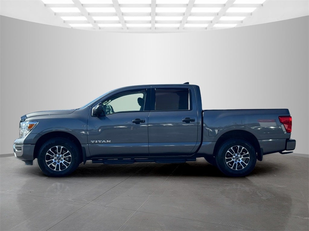 2024 Nissan Titan SV