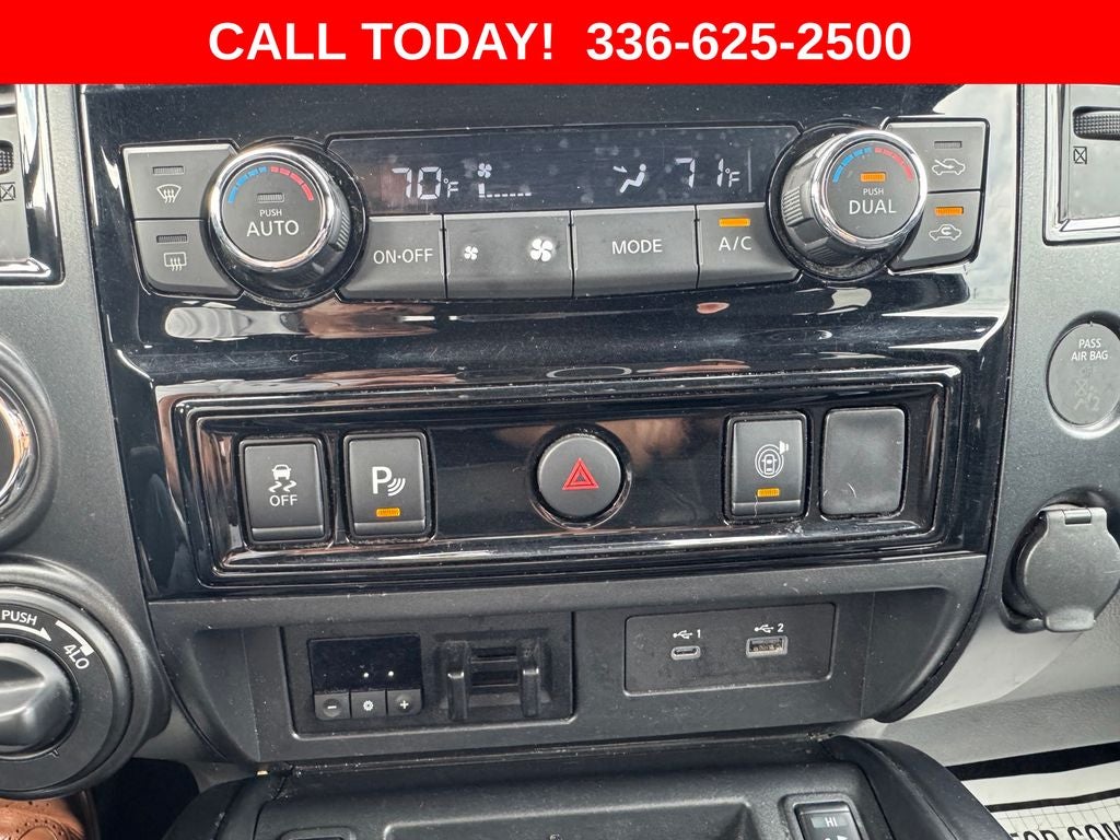 2023 Nissan Titan SV
