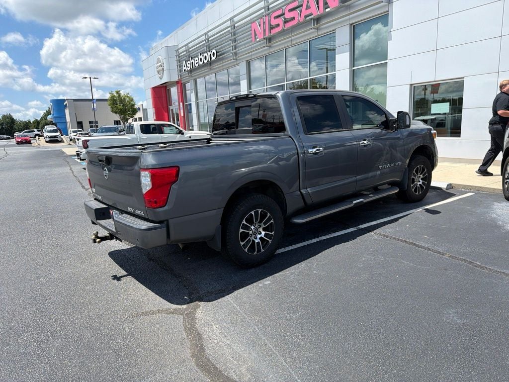2020 Nissan Titan SV