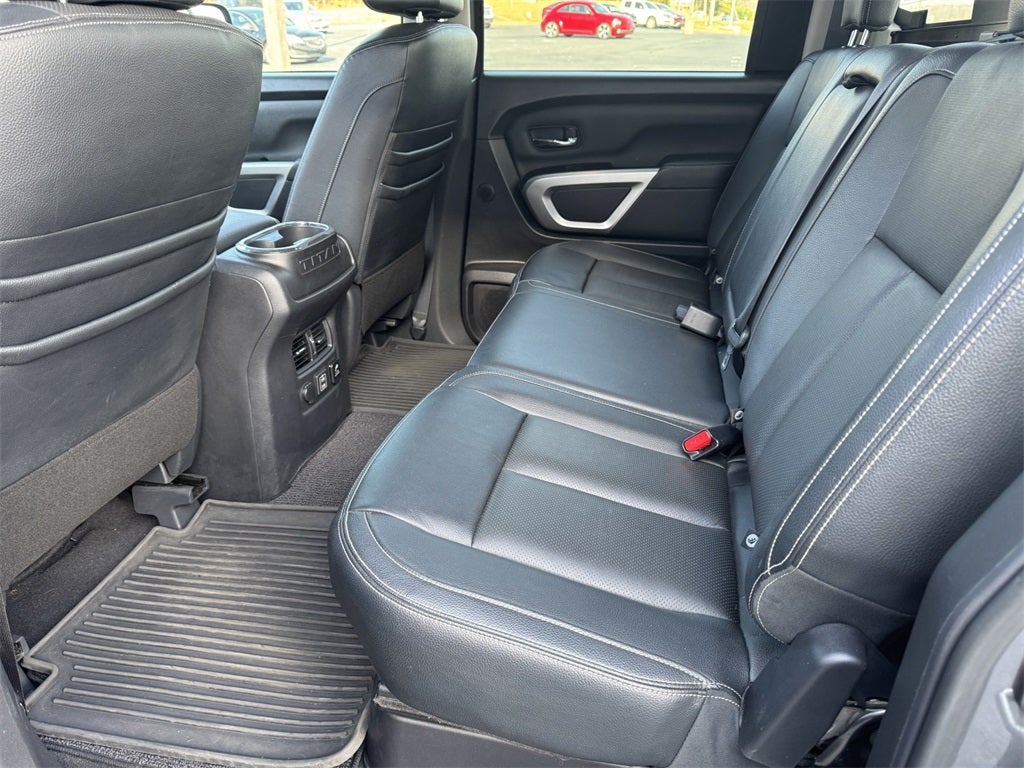 2021 Nissan Titan SL