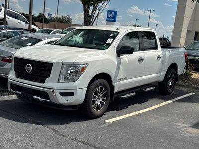 2021 Nissan Titan SV