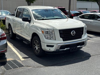 2021 Nissan Titan SV