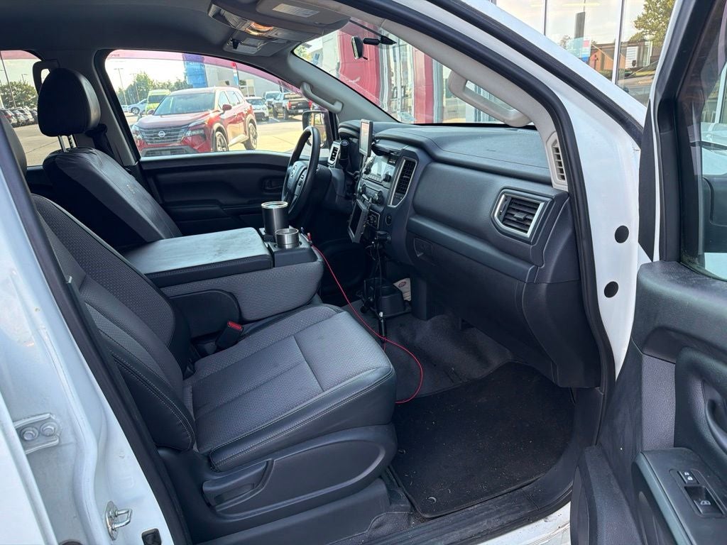 2017 Nissan Titan S