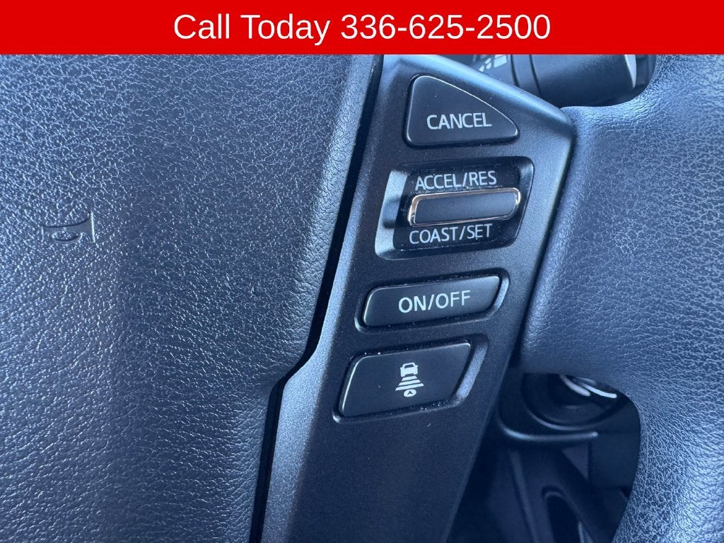 2023 Nissan Frontier S