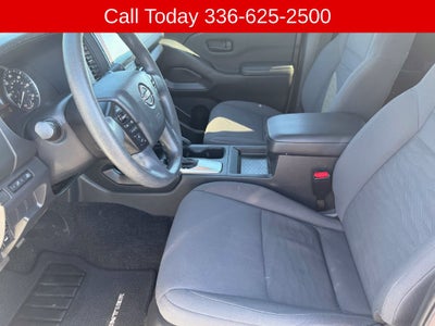 2023 Nissan Frontier S