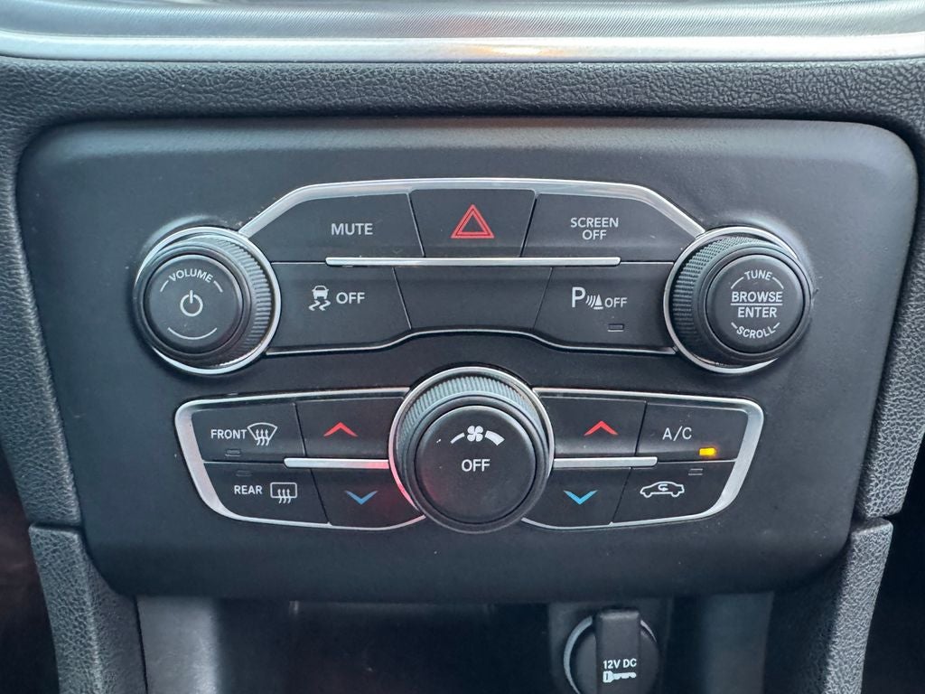 2022 Dodge Charger SXT