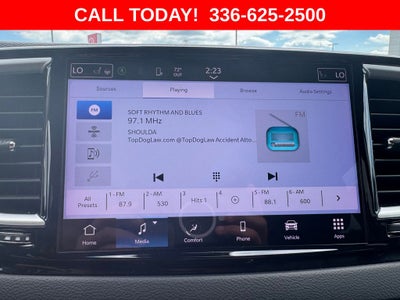 2023 Chrysler Pacifica Touring L