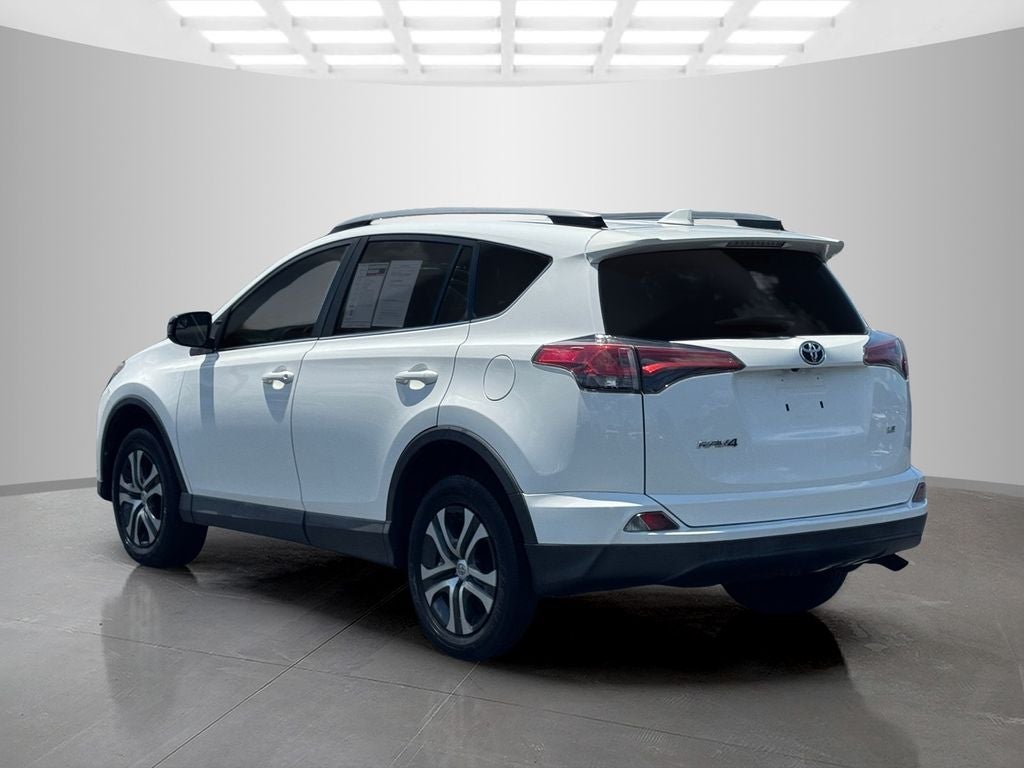 2018 Toyota RAV4 LE