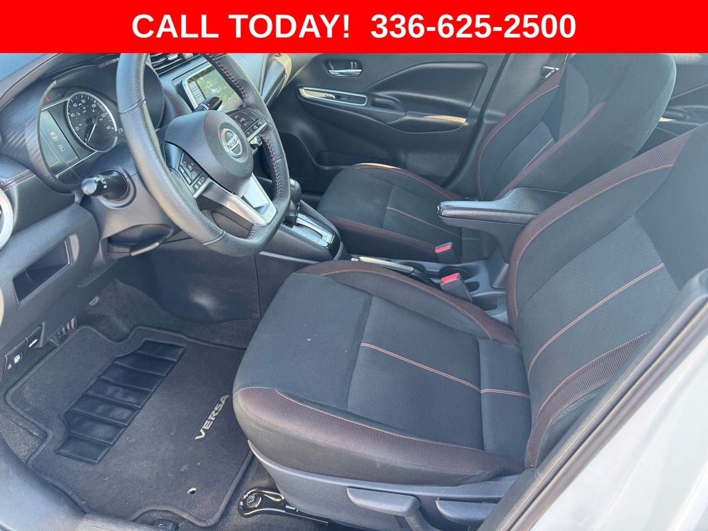 2022 Nissan Versa 1.6 SR