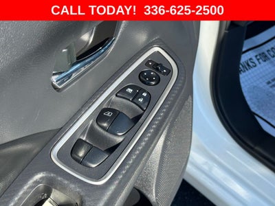 2022 Nissan Versa 1.6 SR
