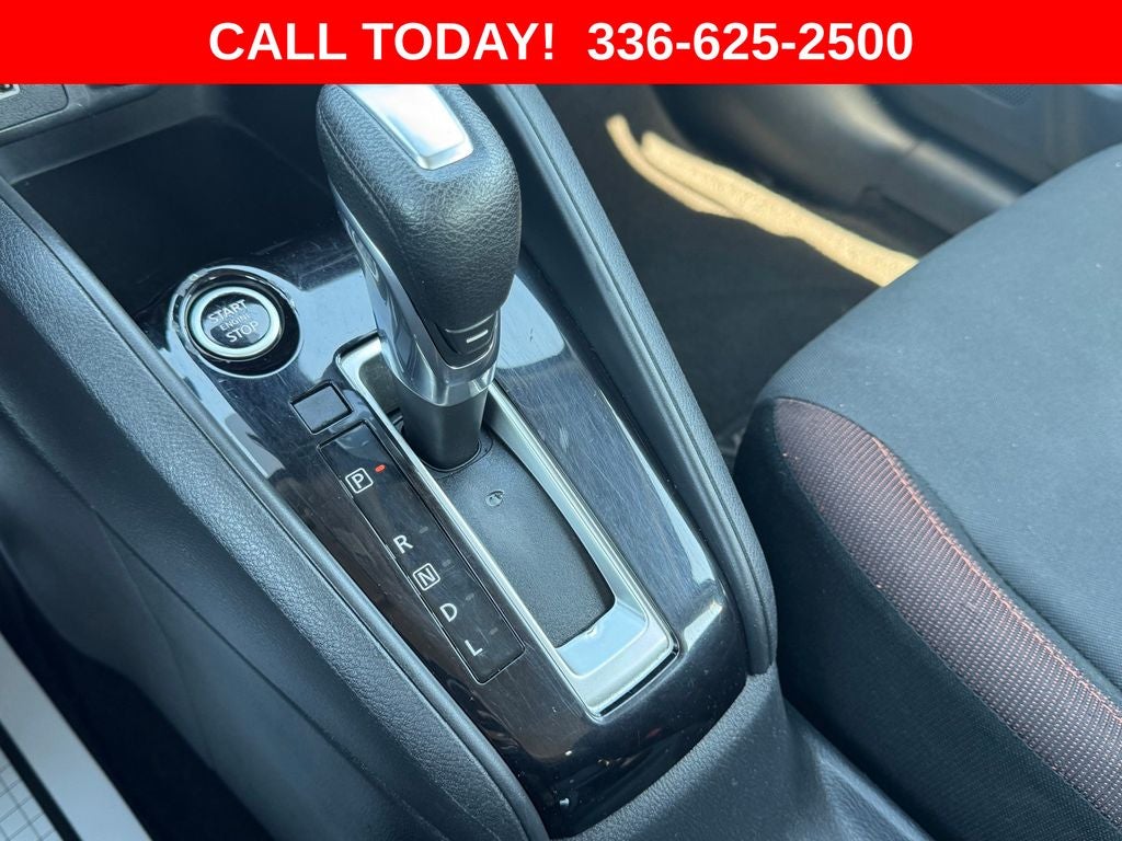 2022 Nissan Versa 1.6 SR