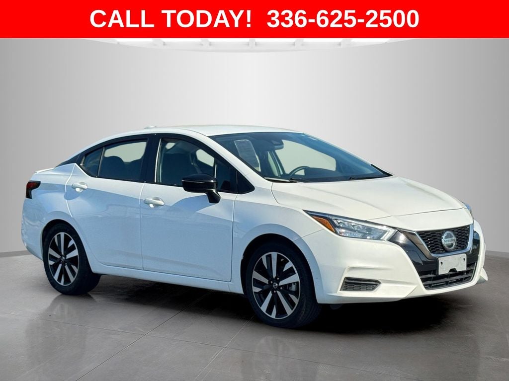 2022 Nissan Versa 1.6 SR