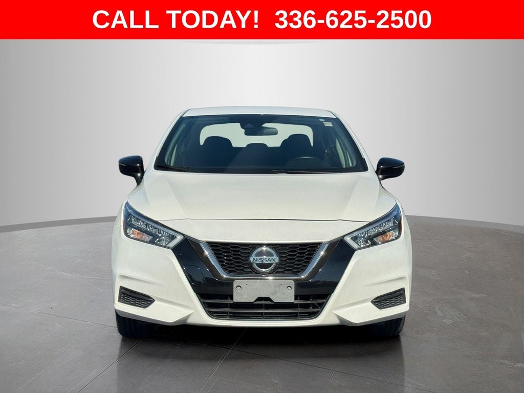 2022 Nissan Versa 1.6 SR