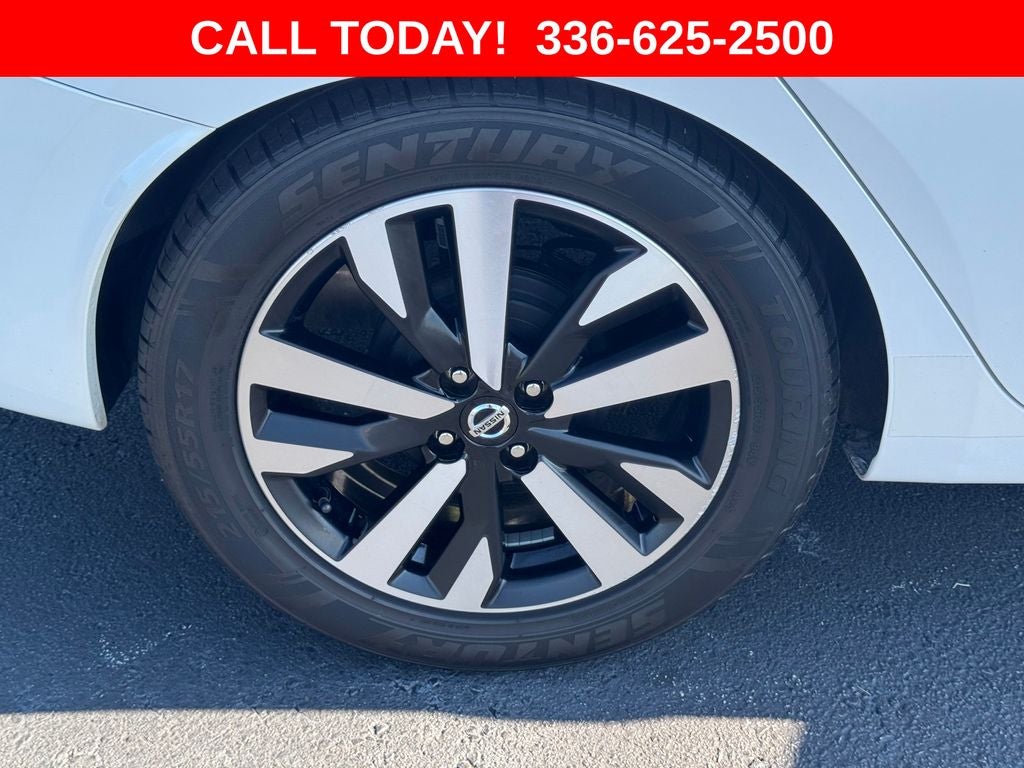 2022 Nissan Versa 1.6 SR