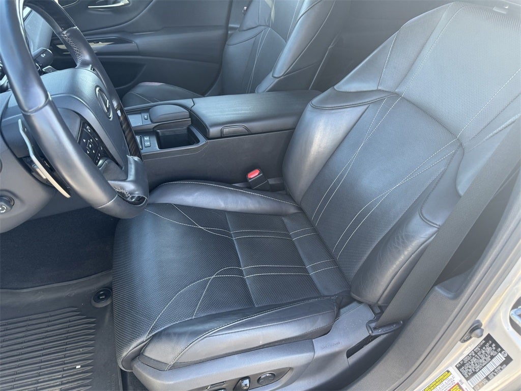 2021 Lexus ES 300h 300h Ultra Luxury