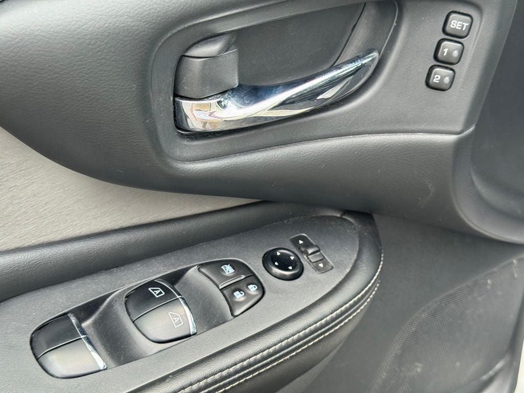 2023 Nissan Murano SL