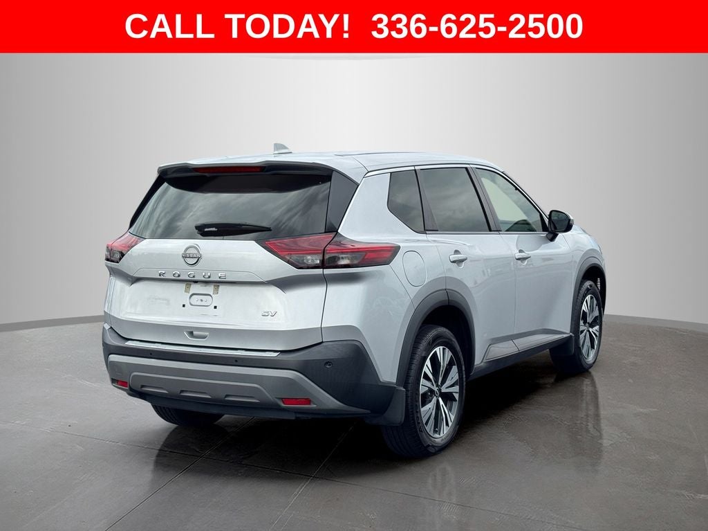 2022 Nissan Rogue SV