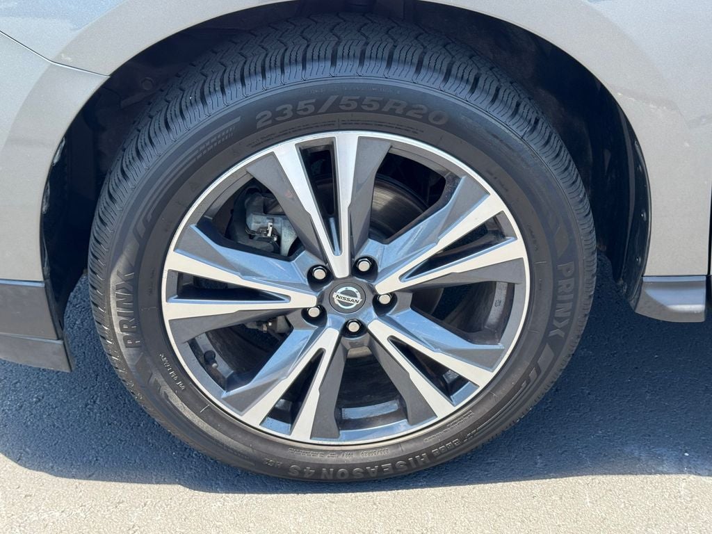 2020 Nissan Pathfinder Platinum