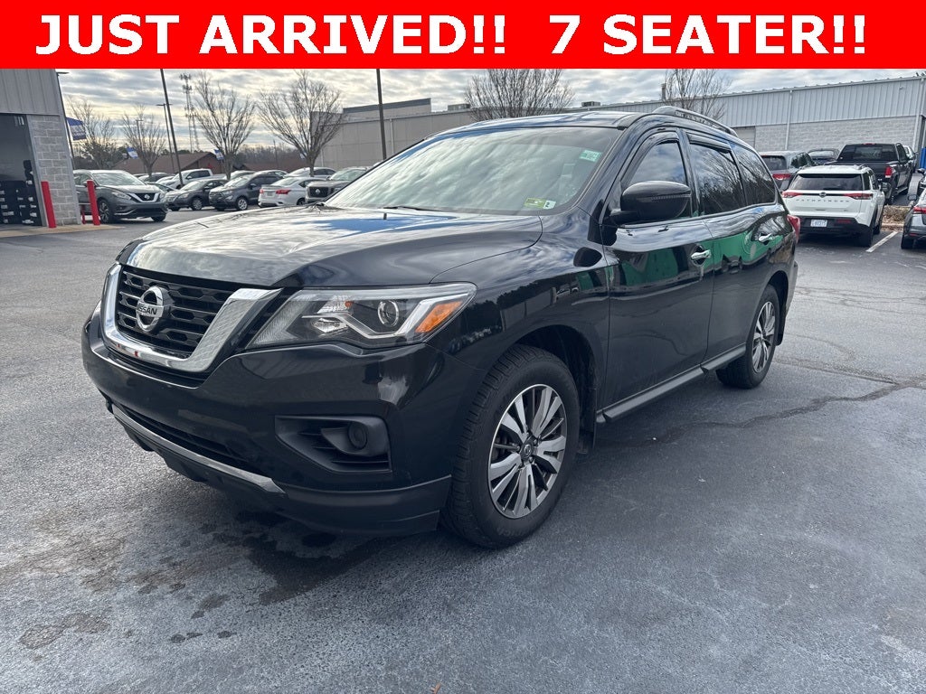 2019 Nissan Pathfinder S