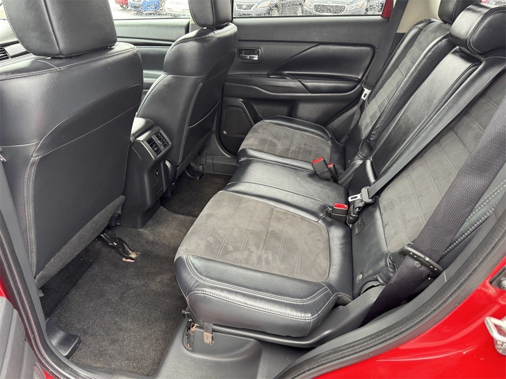 2019 Mitsubishi Outlander SE