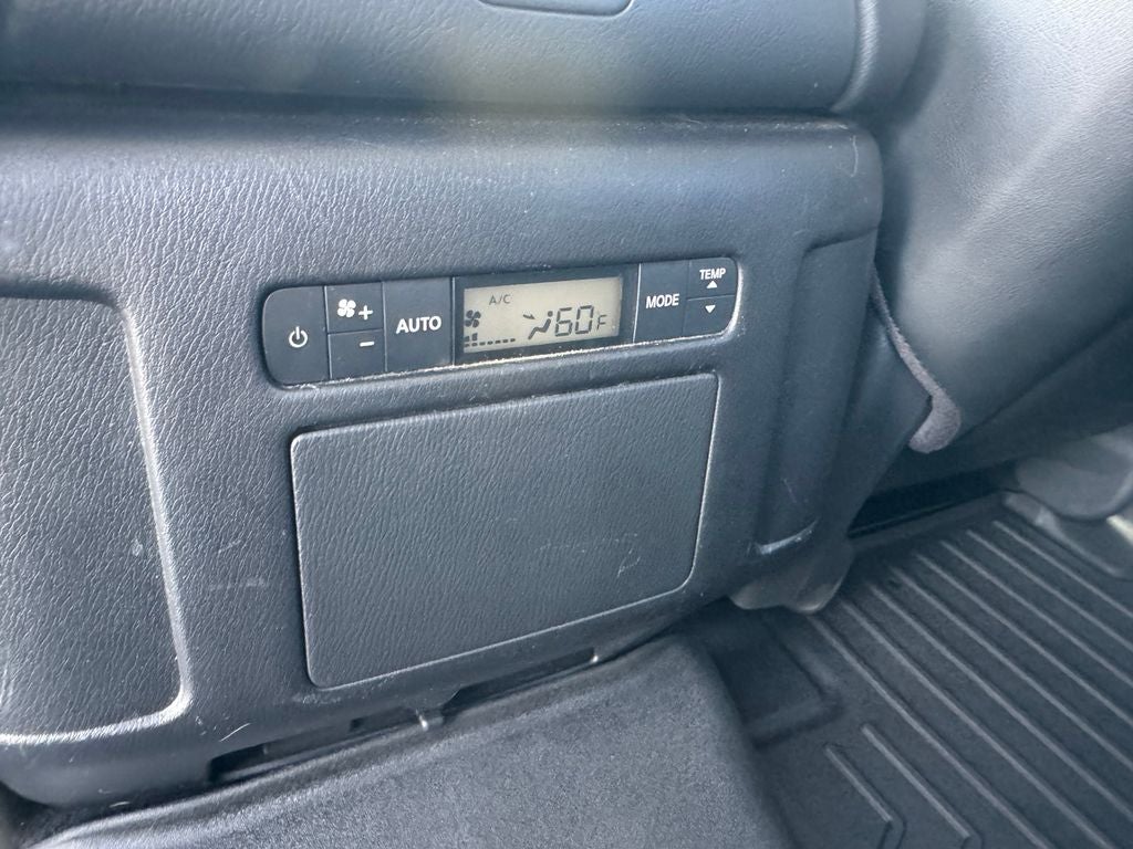 2023 Nissan Armada SV