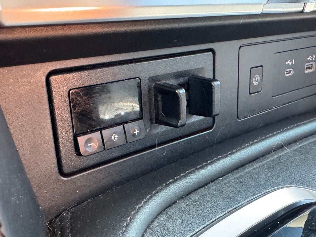 2023 Nissan Armada SV