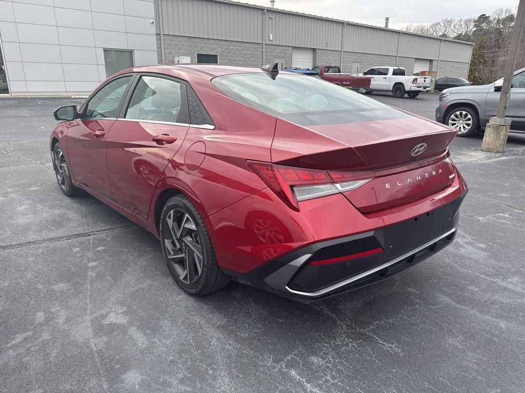 2024 Hyundai Elantra Limited