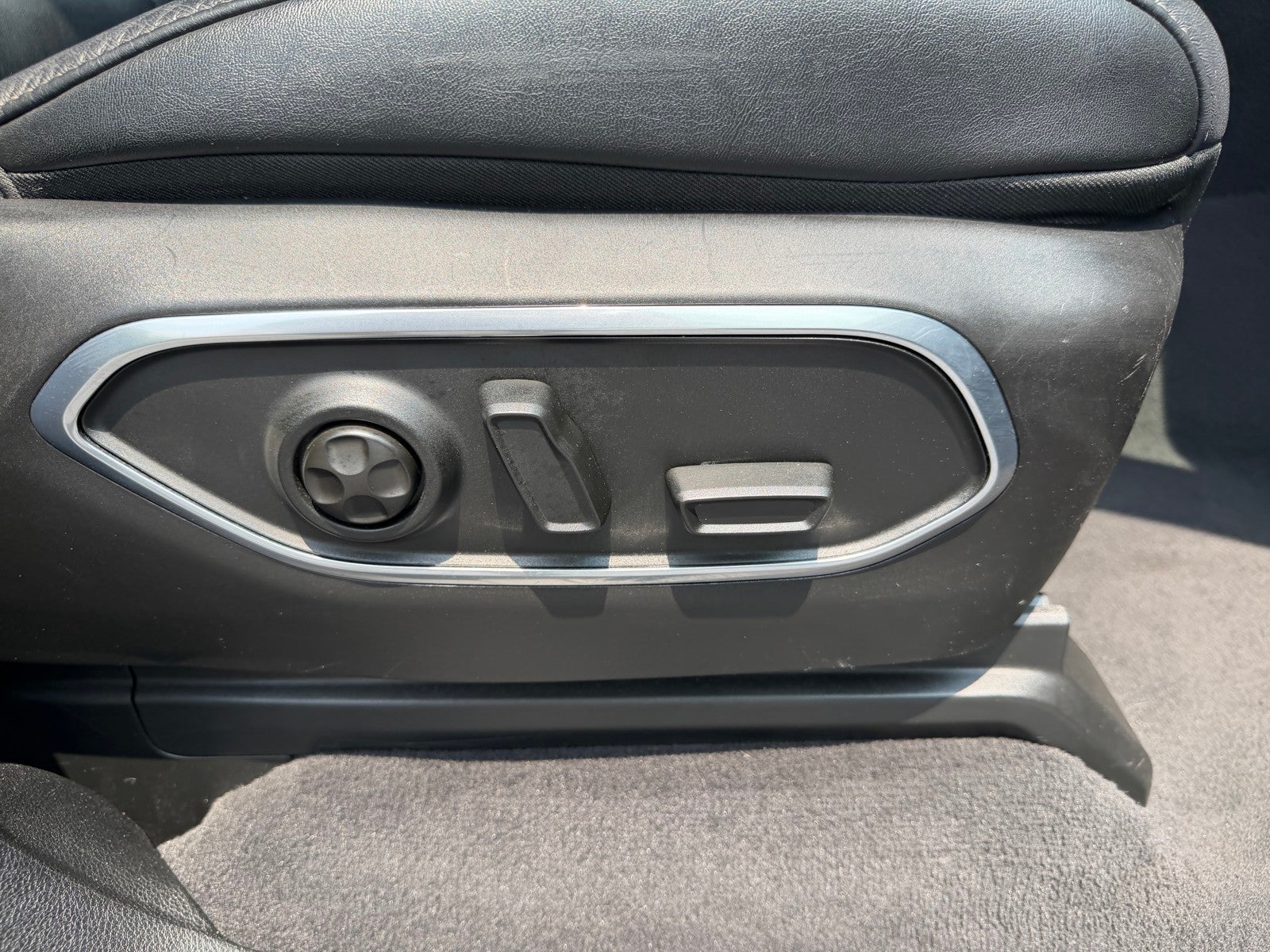 2024 Jeep Wagoneer L Series III
