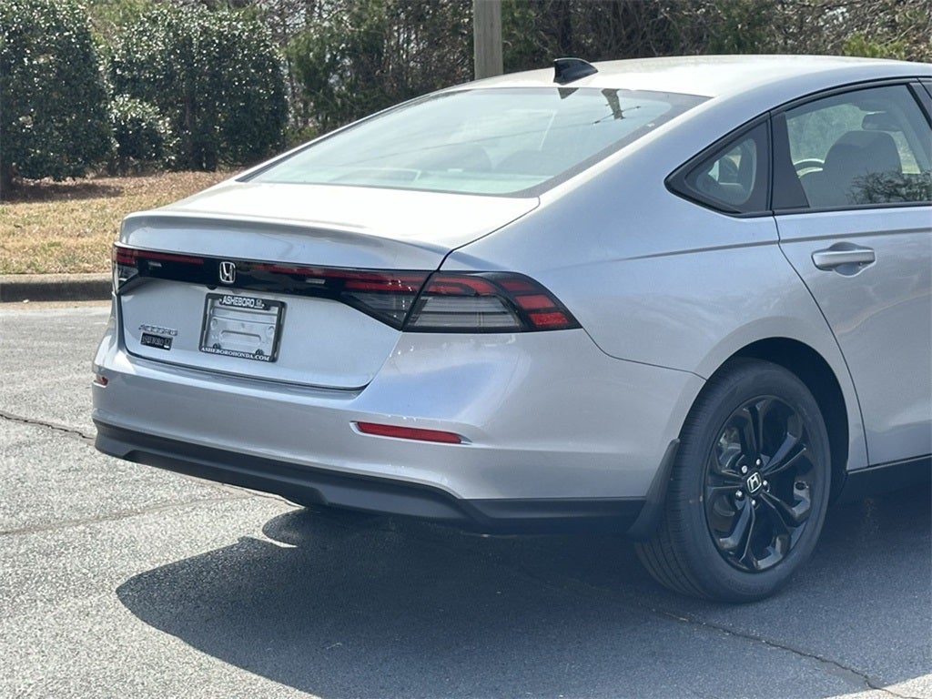 2025 Honda Accord SE