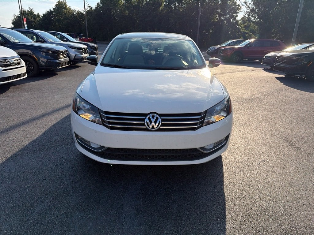 2015 Volkswagen Passat 1.8T Sport