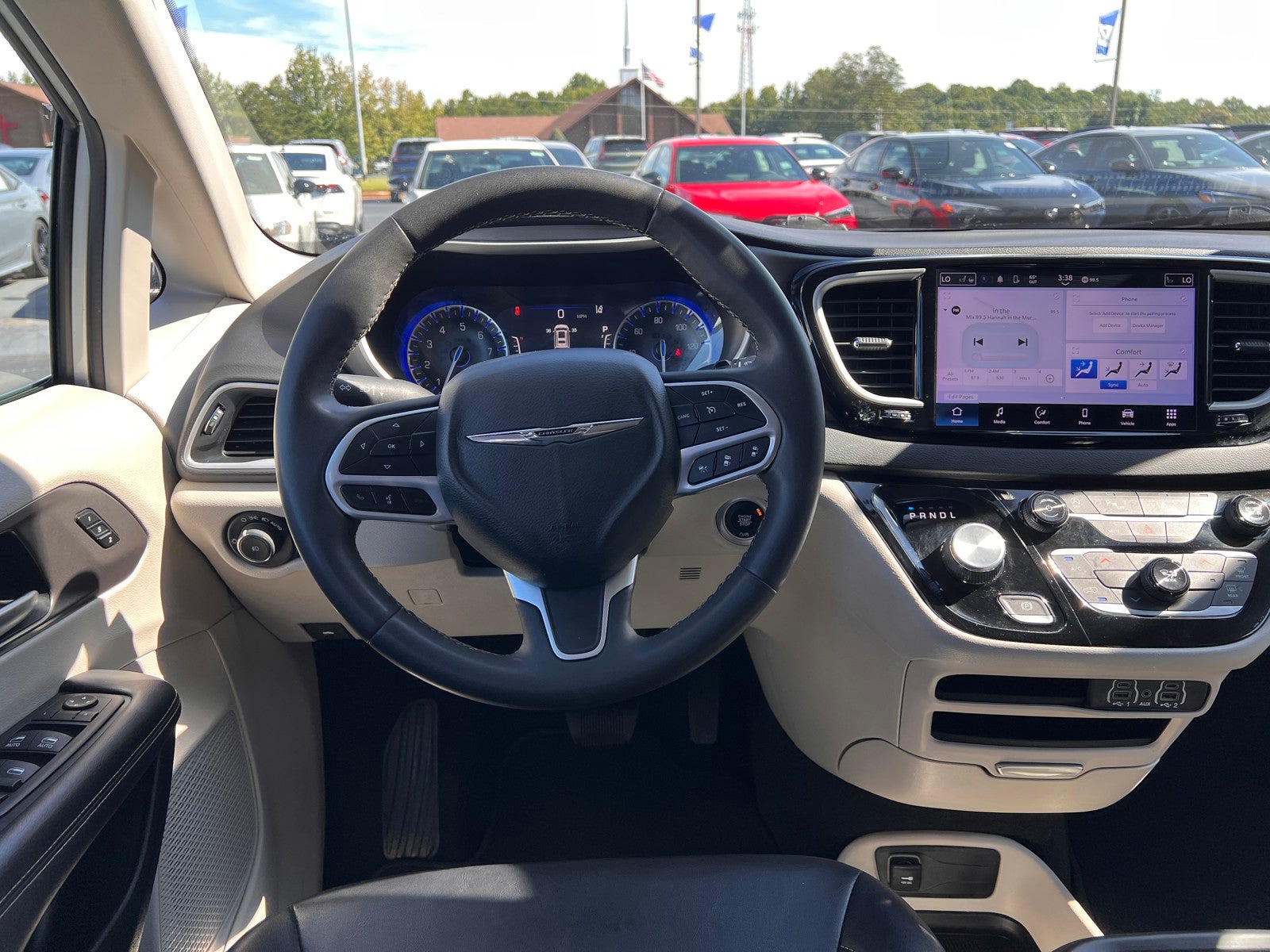 2024 Chrysler Pacifica Touring L