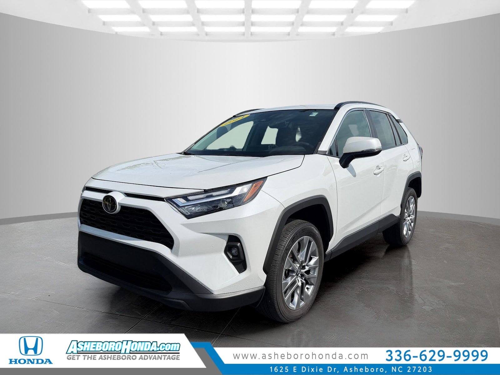 2024 Toyota RAV4 XLE Premium