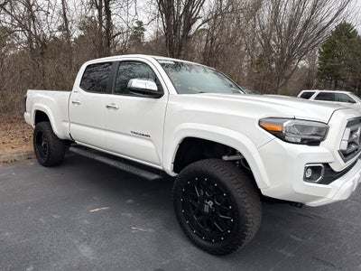 2022 Toyota Tacoma Limited V6