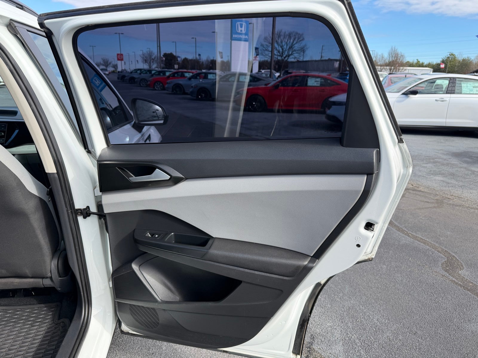 2022 Volkswagen Taos 1.5T S