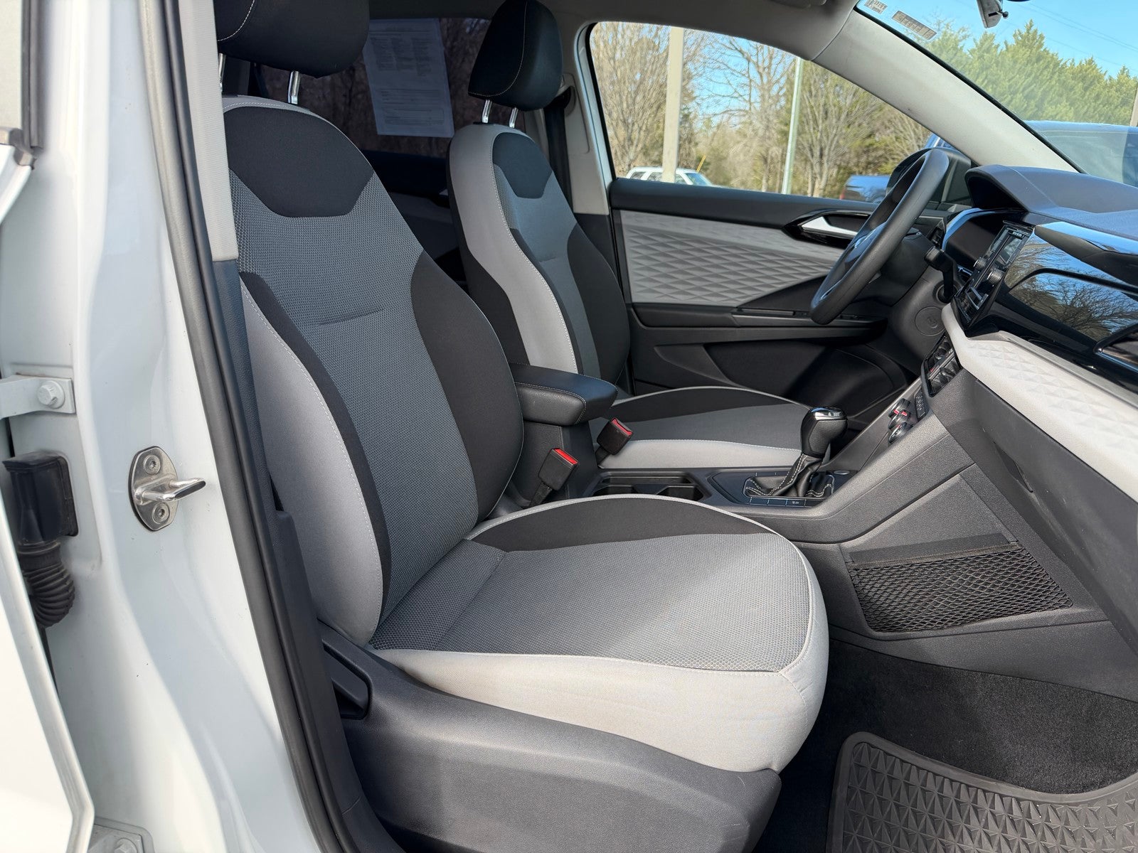 2022 Volkswagen Taos 1.5T S