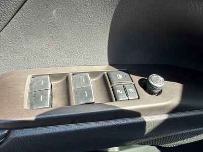 2023 Toyota Camry Hybrid XLE