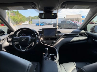 2023 Toyota Camry Hybrid XLE