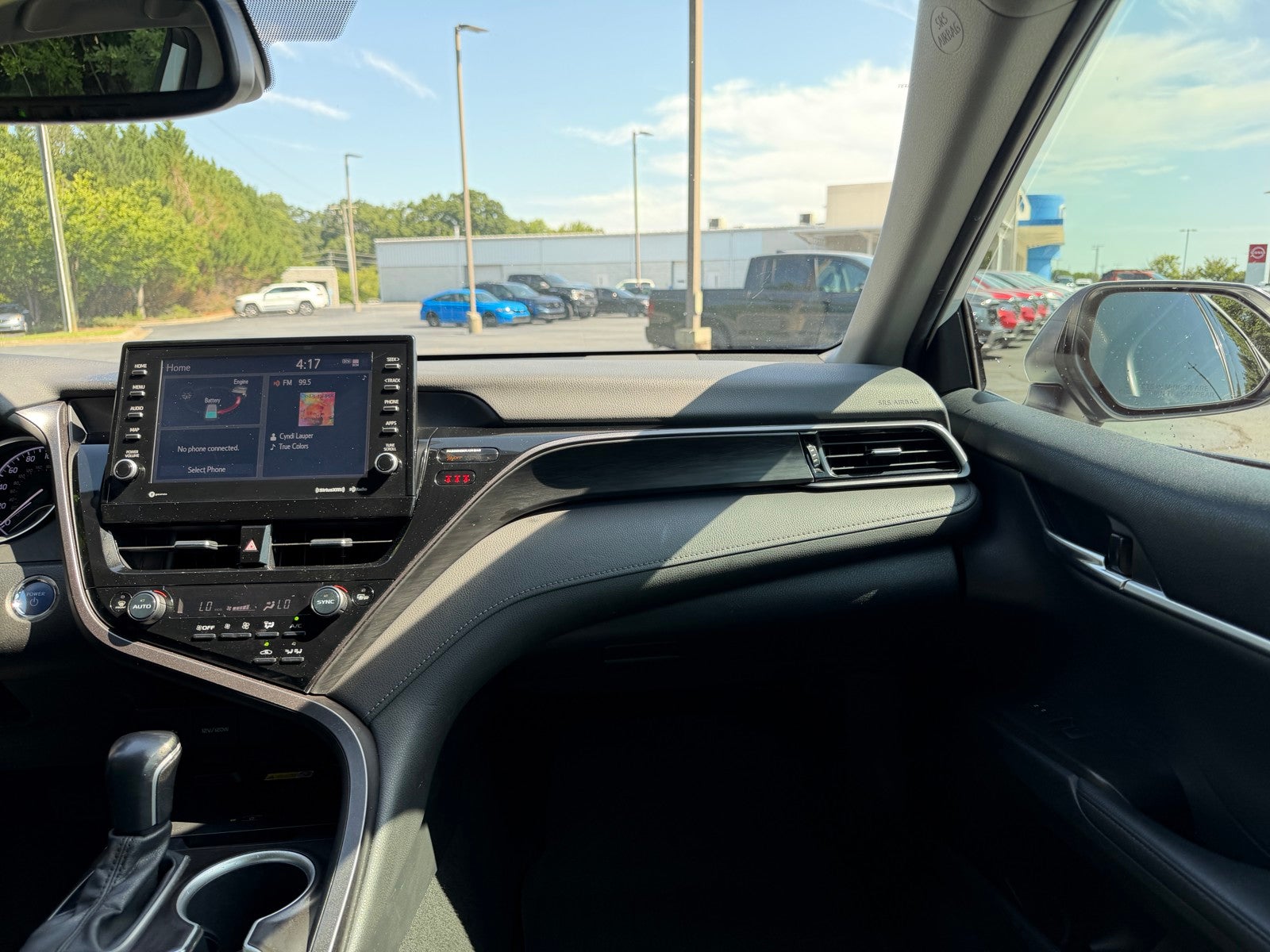 2023 Toyota Camry Hybrid XLE
