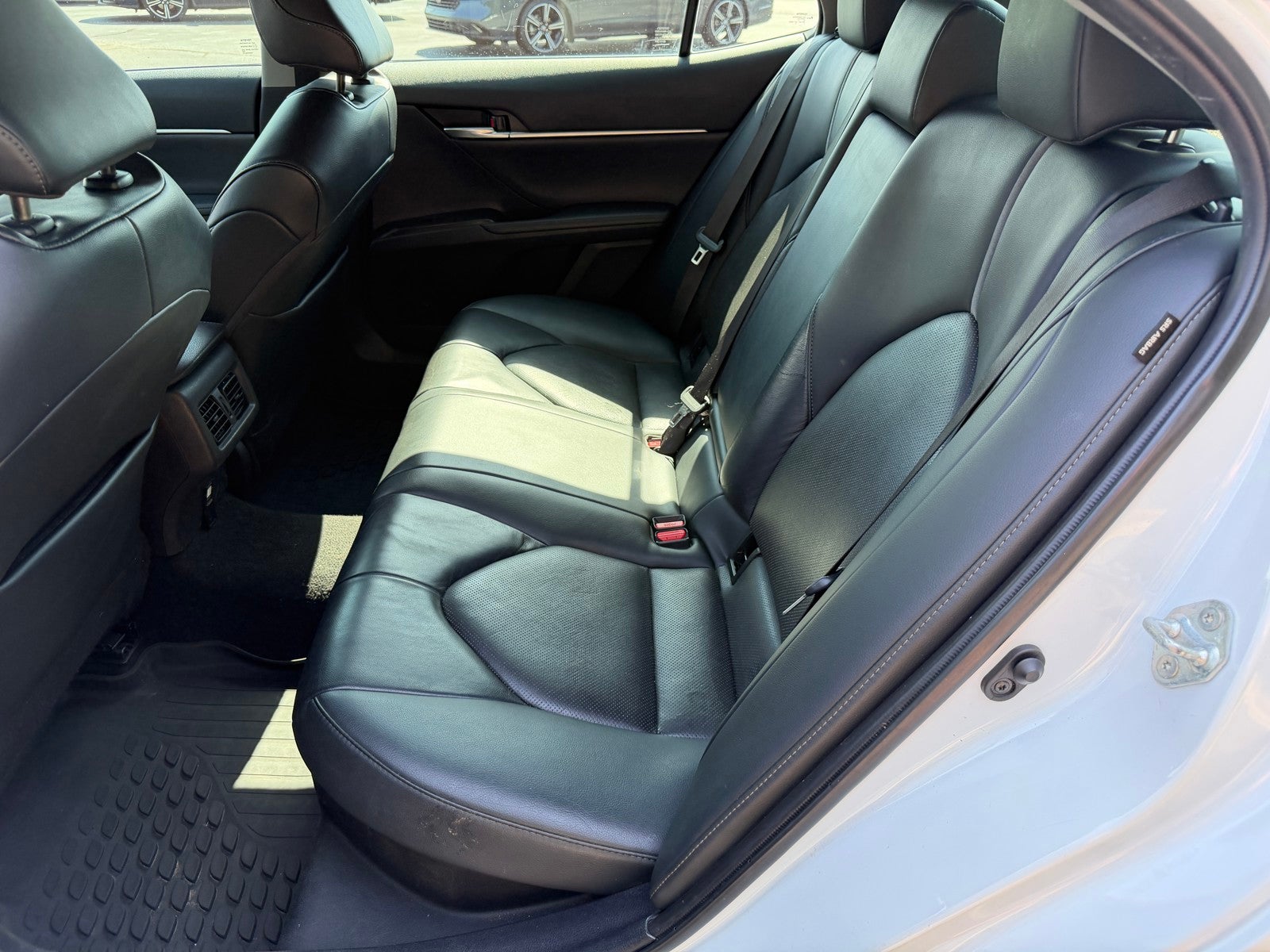 2023 Toyota Camry Hybrid XLE