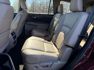 2022 Honda Pilot Elite