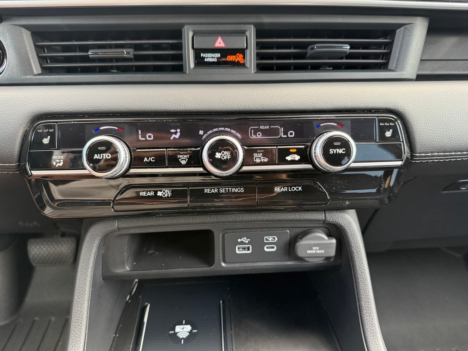 2024 Honda Pilot Touring